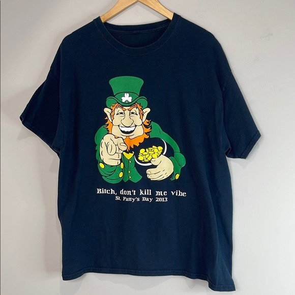 Unisex Retro 2013 Black St. Patty's Day Graphic T-Shirt Leprechaun XL *As Is* - Picture 2 of 7
